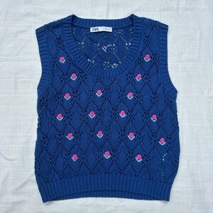 ZARA Blue Knit Embroidered Flower Sweater, Medium